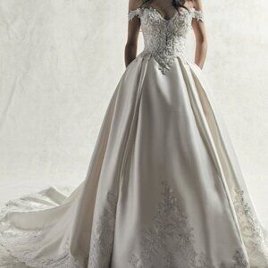 Maggie Sottero & Midgley Kimora Dress Size 6/8 Wedding Gown Ballgown NWT sleeves